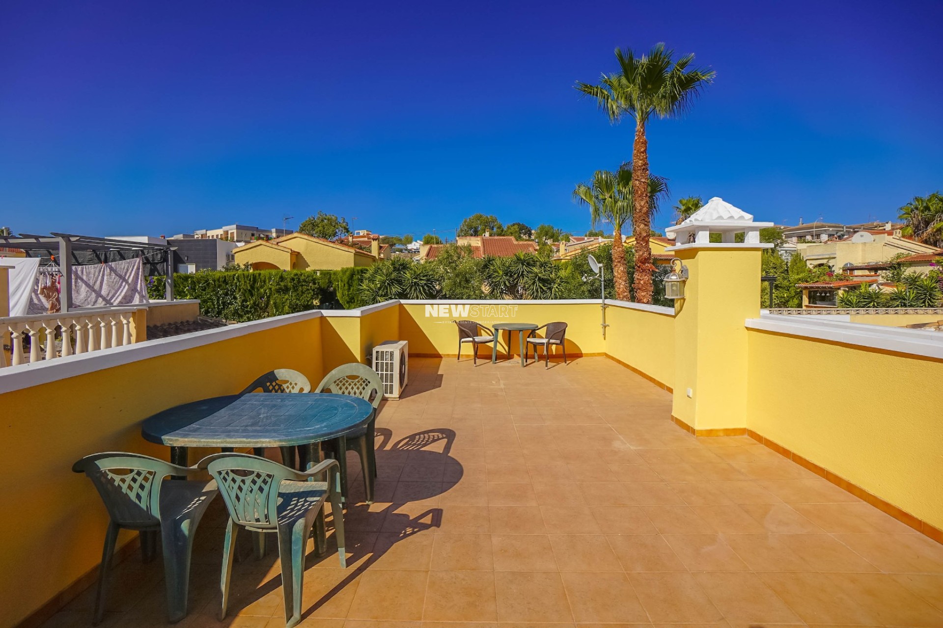 Resale - Detached - La Marina - Urb. La Marina