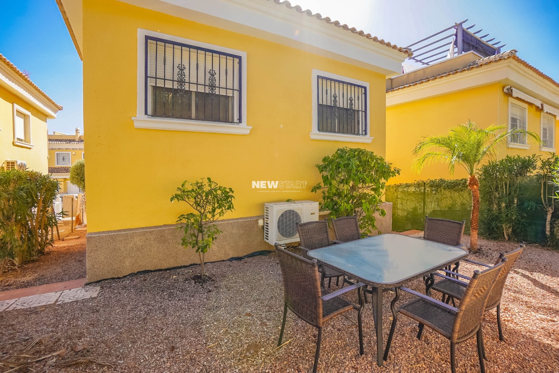 Resale - Detached - La Marina - Urb. La Marina