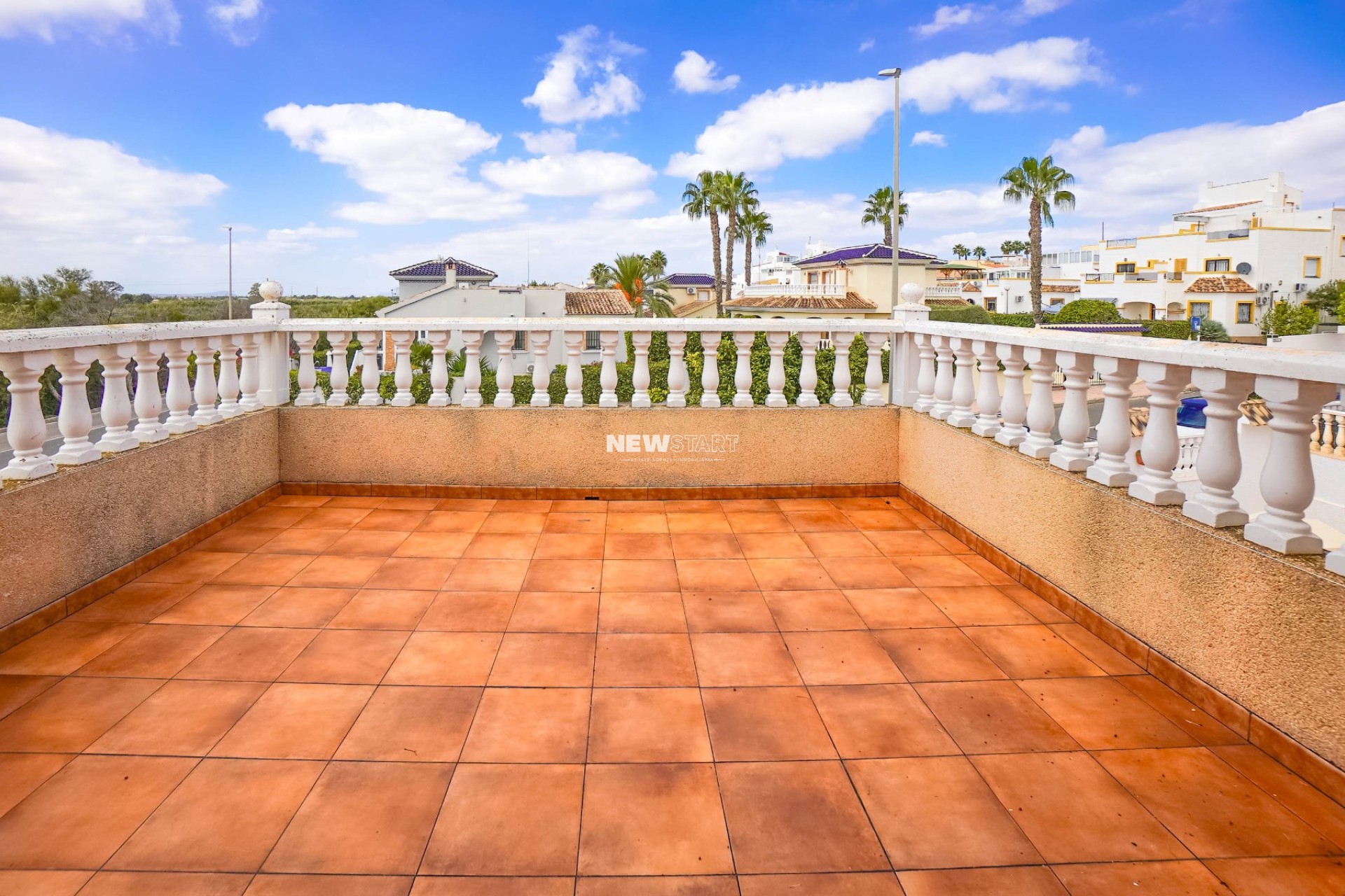 Resale - Detached - La Marina - Urb. La Marina