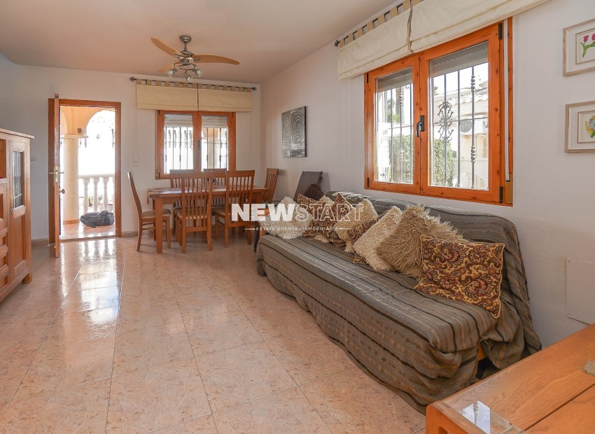 Resale - Detached - La Marina - Urb. La Marina