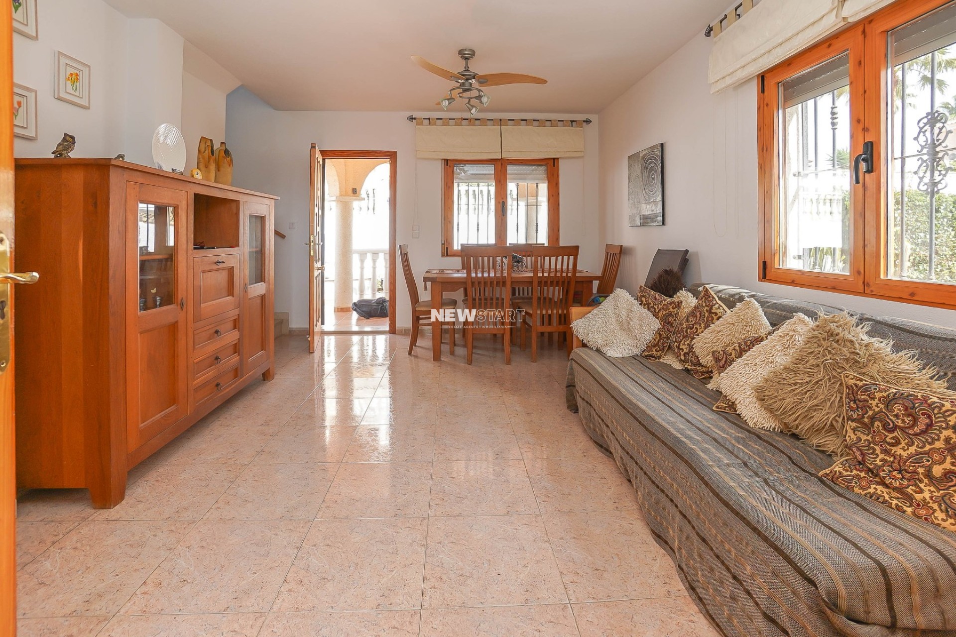 Resale - Detached - La Marina - Urb. La Marina