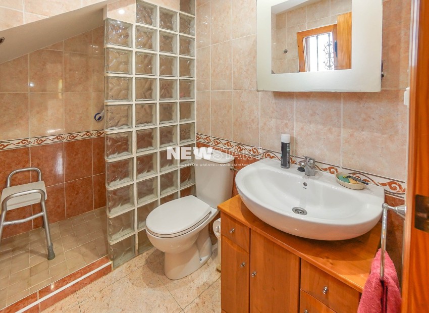 Resale - Detached - La Marina - Urb. La Marina