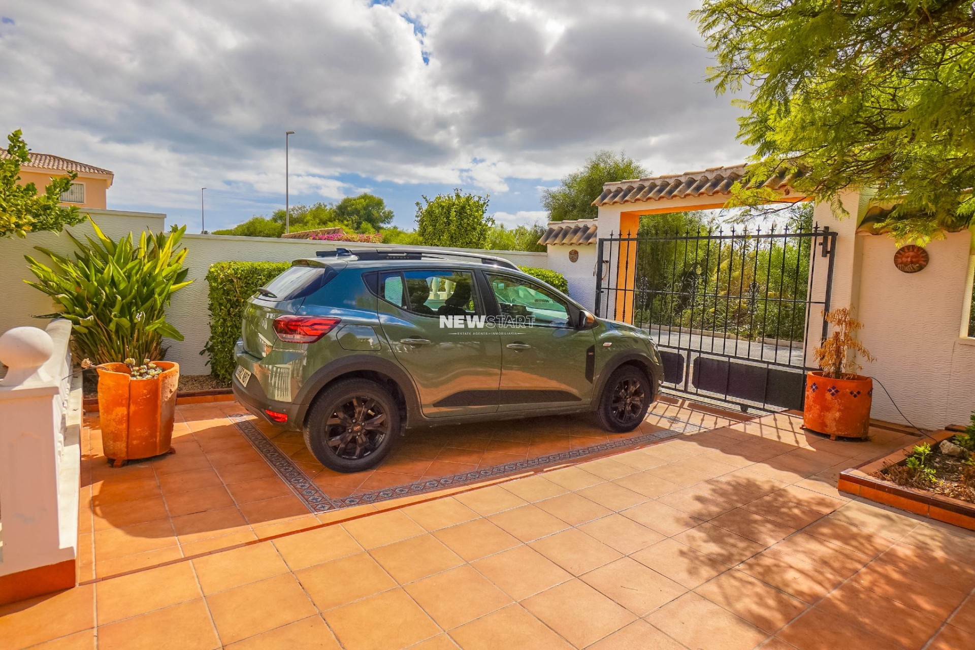 Resale - Detached - La Marina - Urb. La Marina