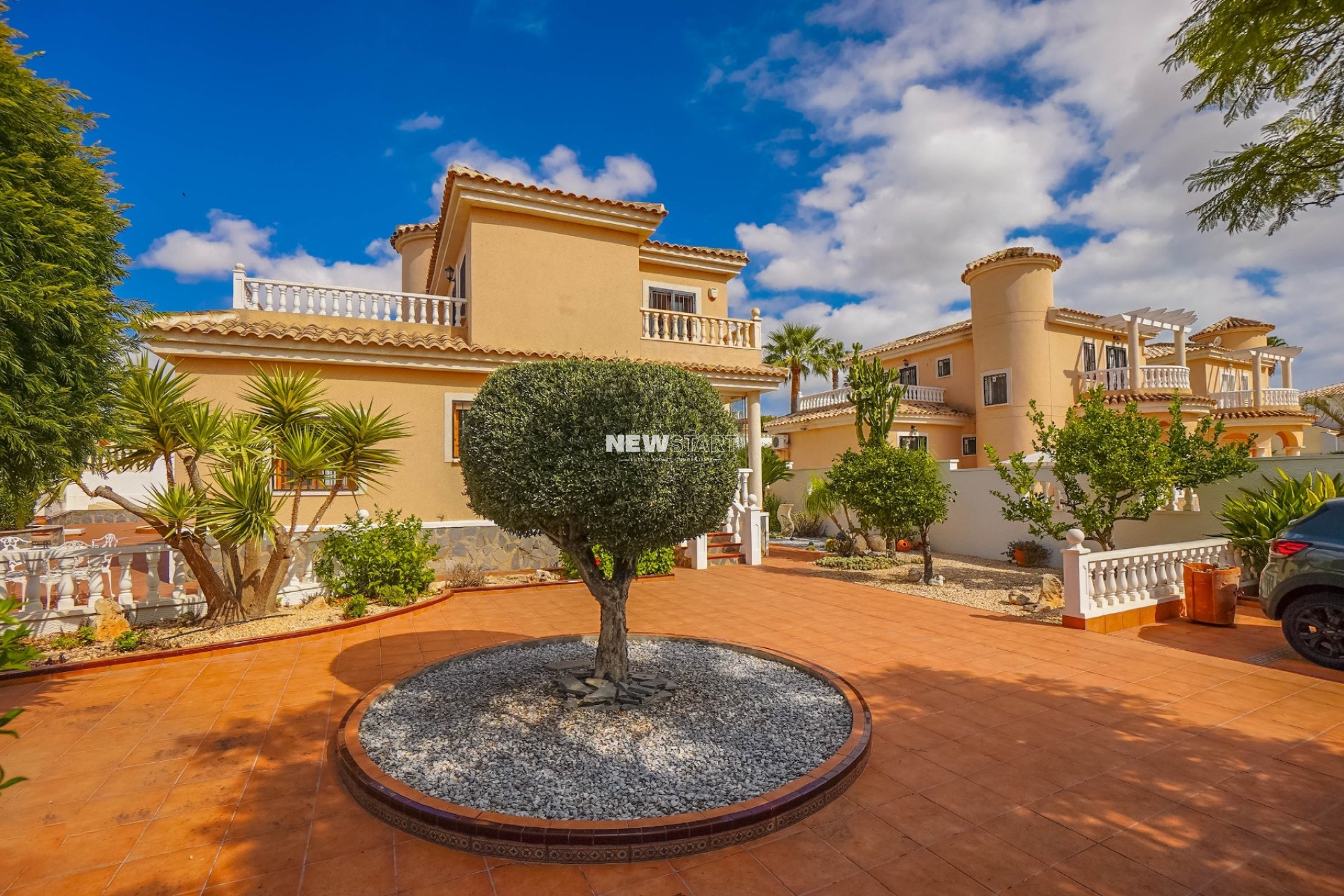 Resale - Detached - La Marina - Urb. La Marina