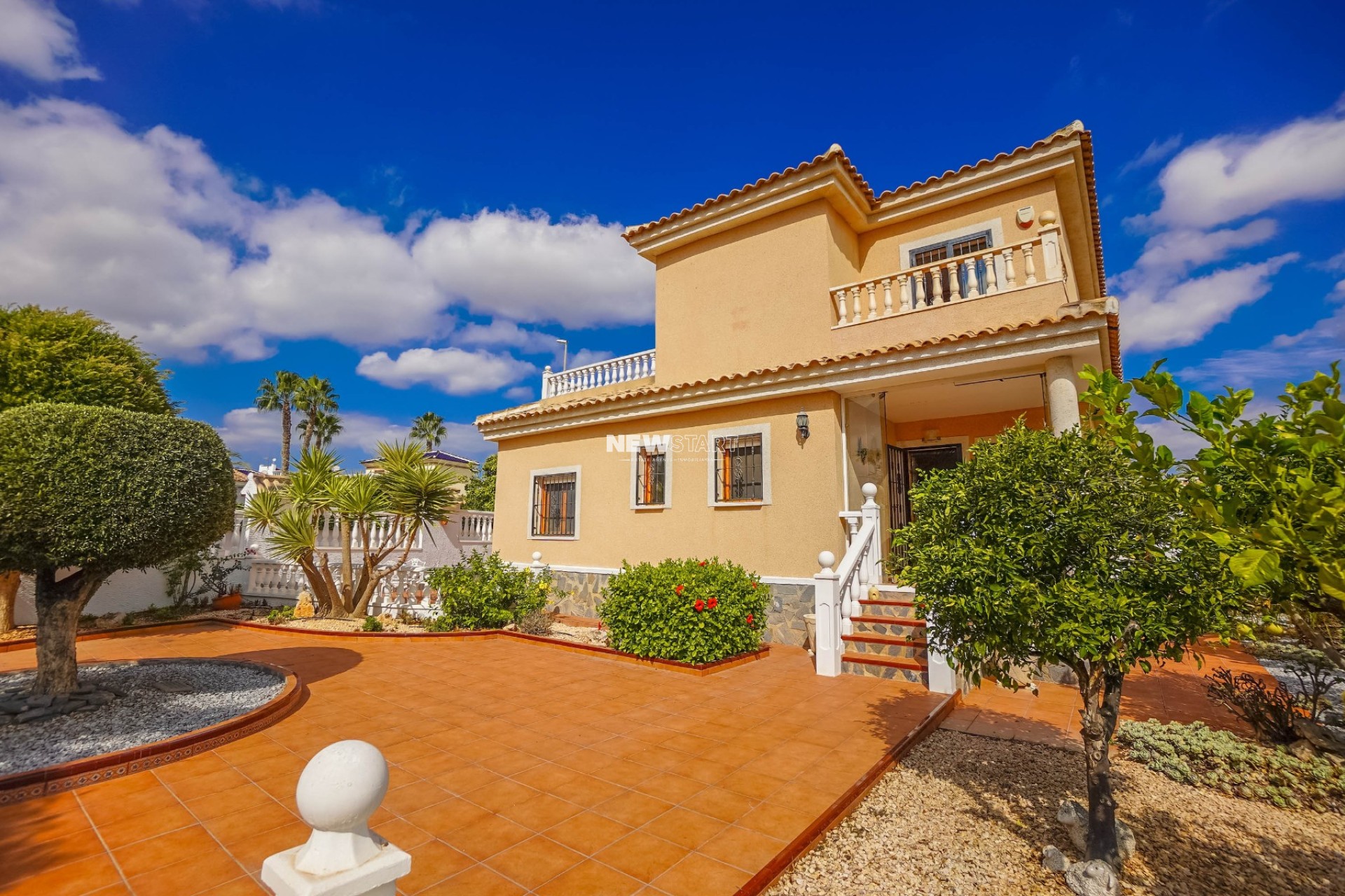 Resale - Detached - La Marina - Urb. La Marina