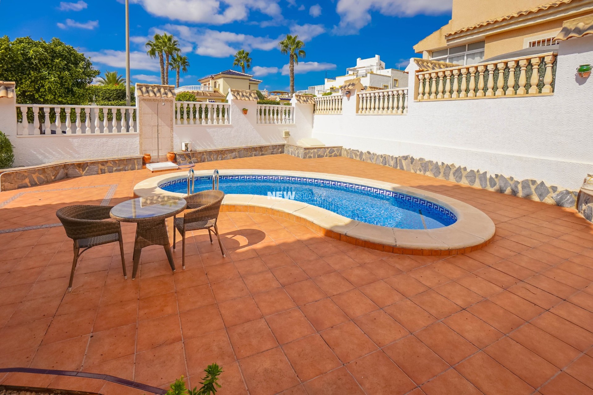 Resale - Detached - La Marina - Urb. La Marina