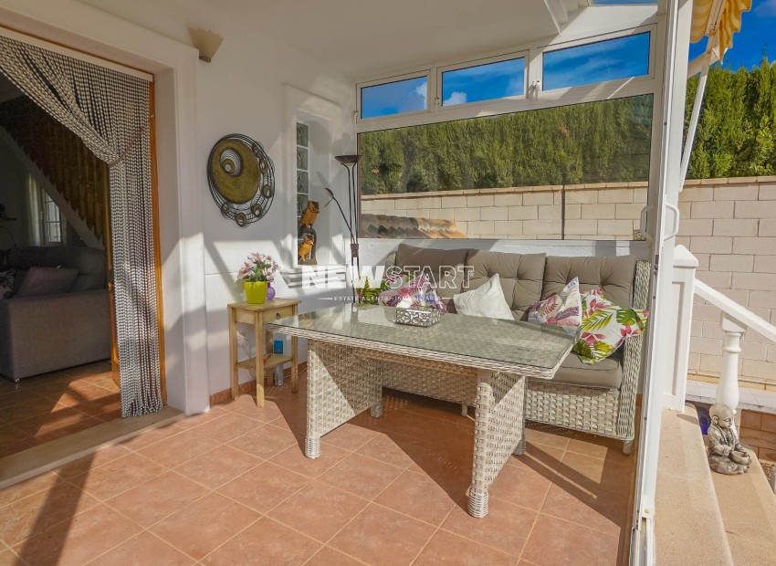 Resale - Detached - La Marina - Urb. La Marina