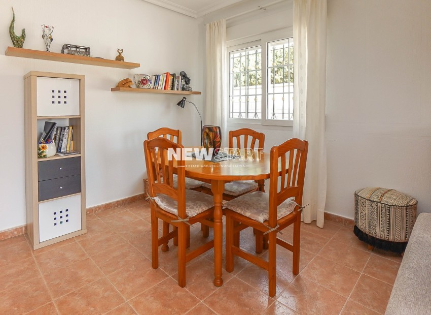 Resale - Detached - La Marina - Urb. La Marina