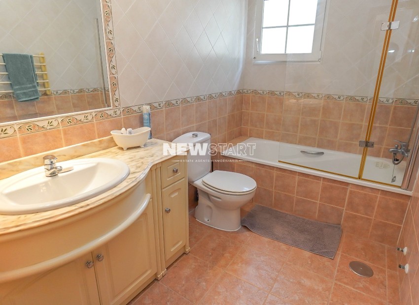 Resale - Detached - La Marina - Urb. La Marina