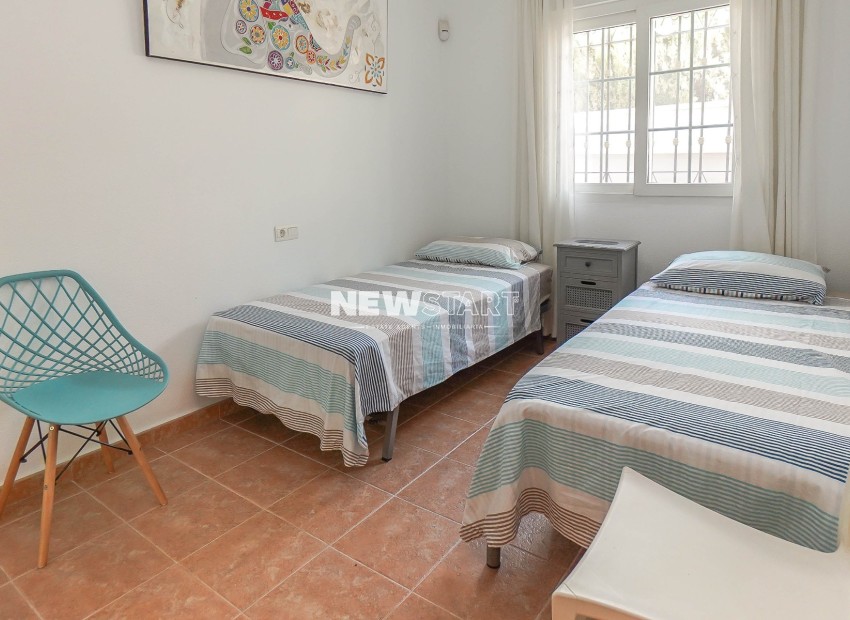 Resale - Detached - La Marina - Urb. La Marina