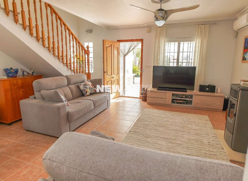 Resale - Detached - La Marina - Urb. La Marina