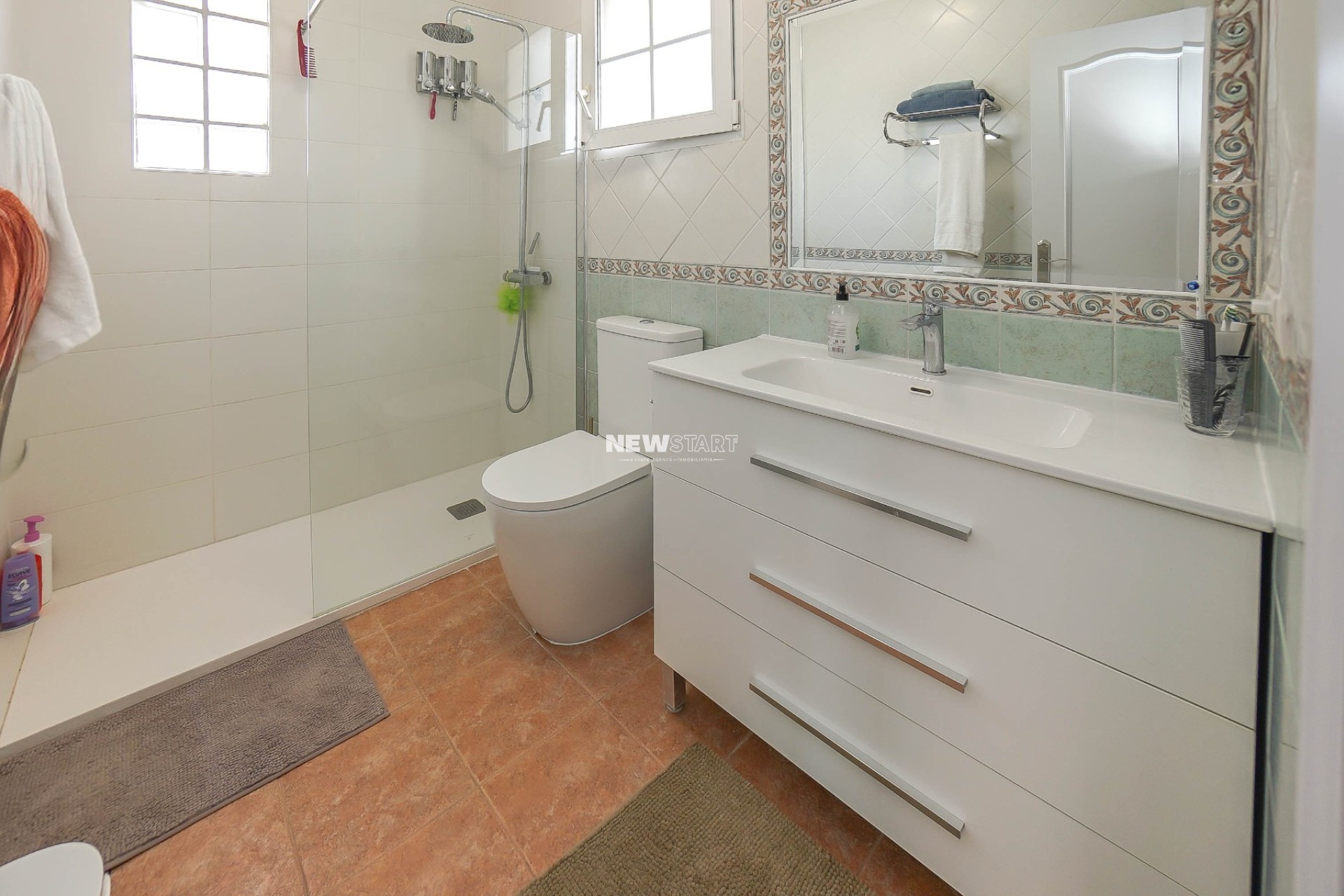 Resale - Detached - La Marina - Urb. La Marina