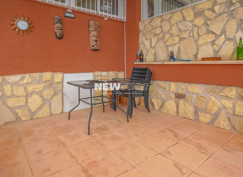 Resale - Detached - La Marina - Urb. La Marina