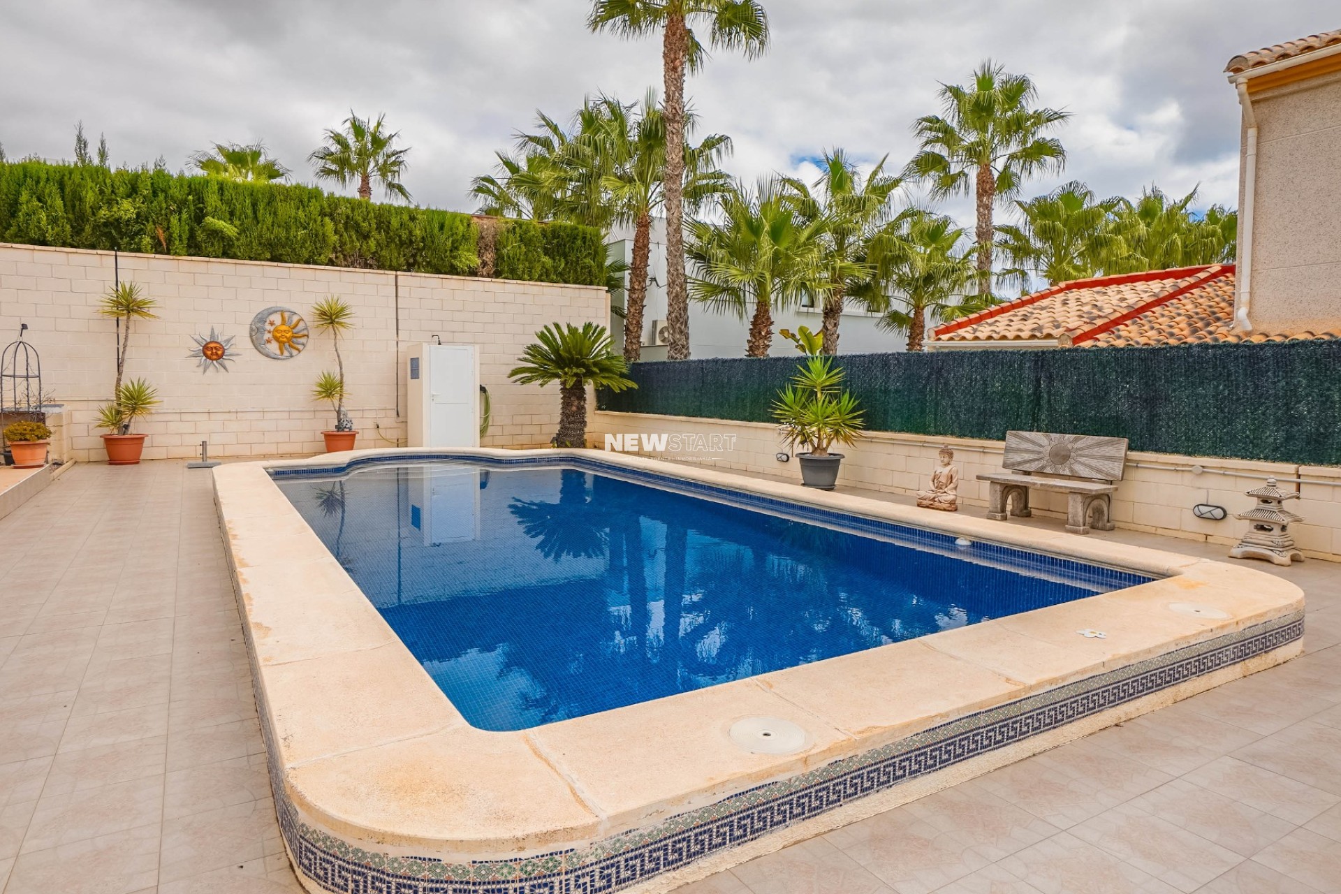 Resale - Detached - La Marina - Urb. La Marina