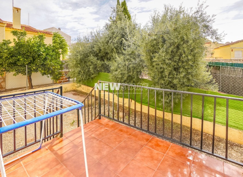 Resale - Detached - La Marina - Urb. La Marina