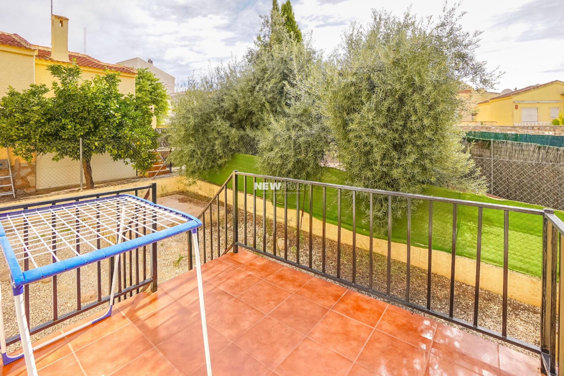 Resale - Detached - La Marina - Urb. La Marina