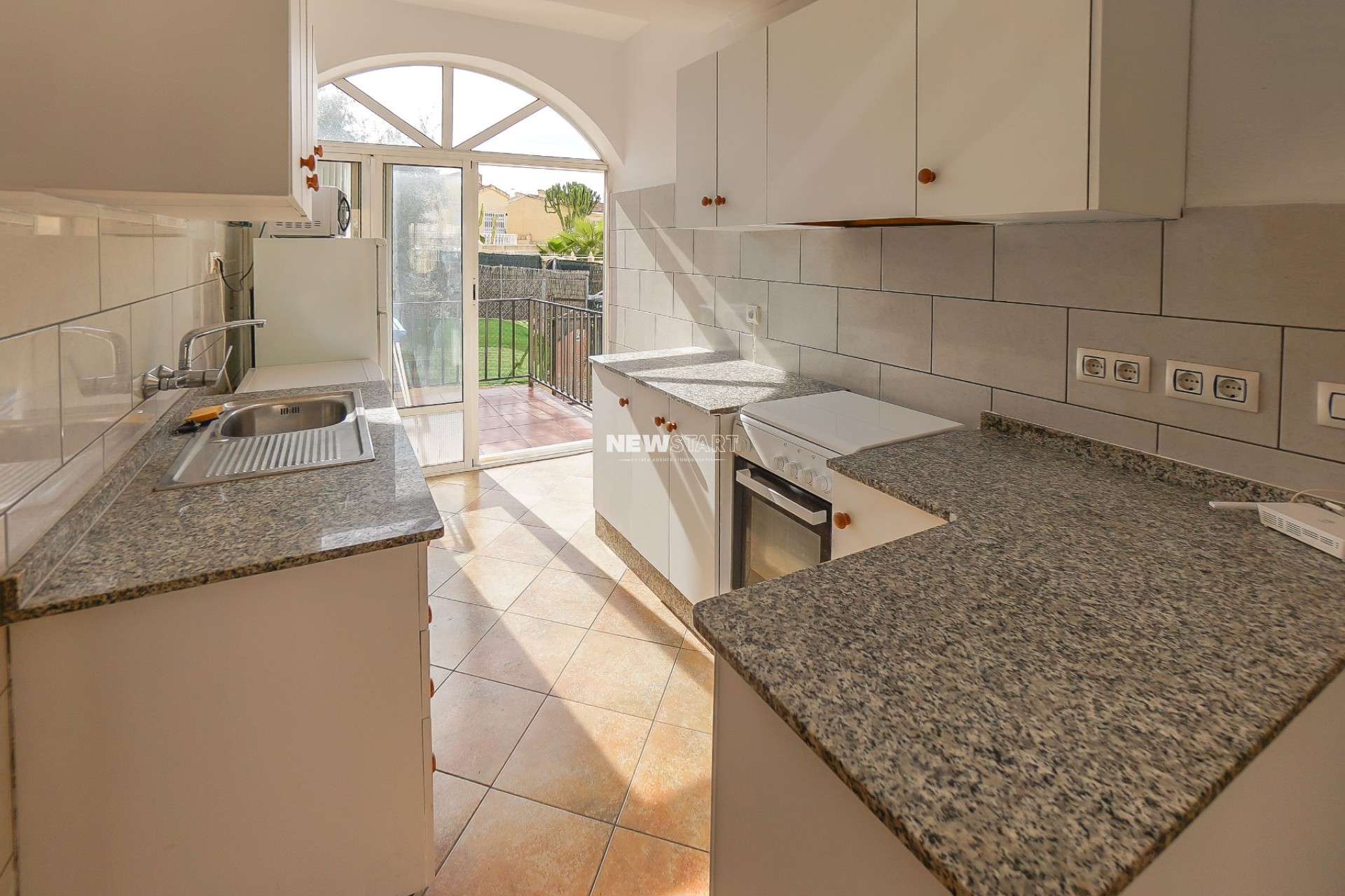 Resale - Detached - La Marina - Urb. La Marina