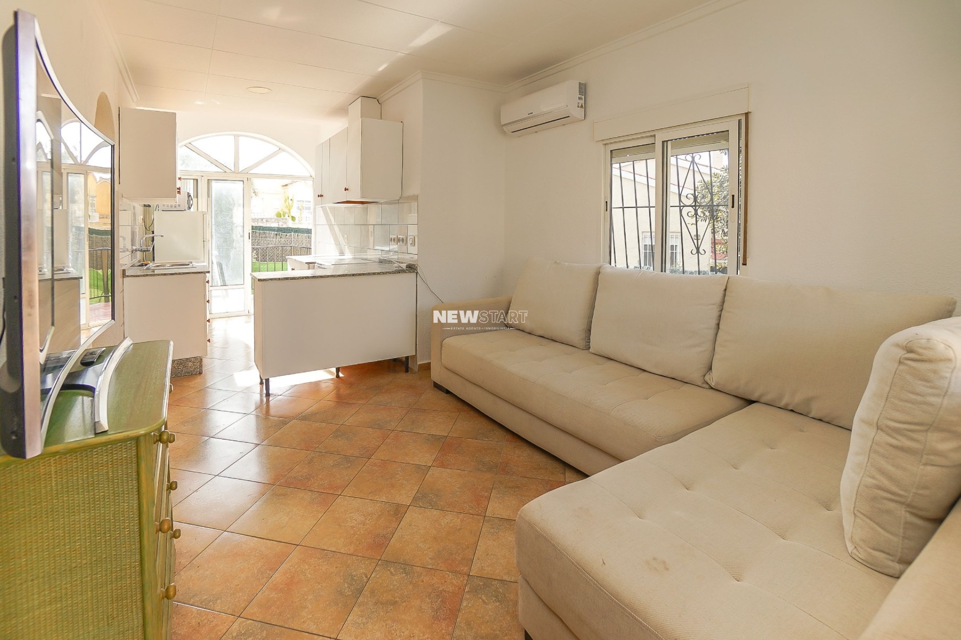 Resale - Detached - La Marina - Urb. La Marina