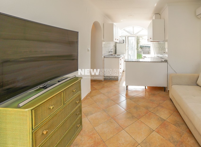 Resale - Detached - La Marina - Urb. La Marina