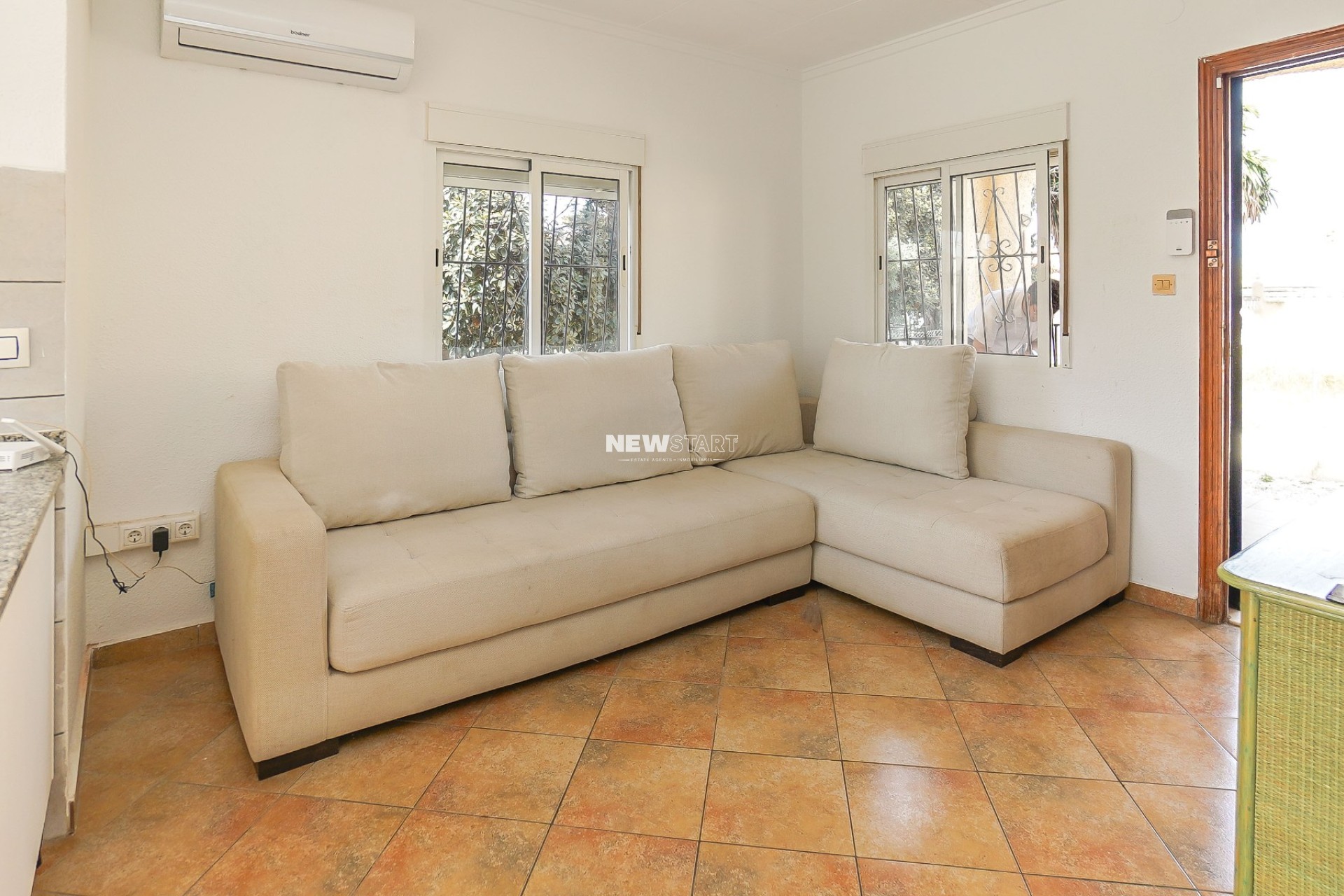 Resale - Detached - La Marina - Urb. La Marina