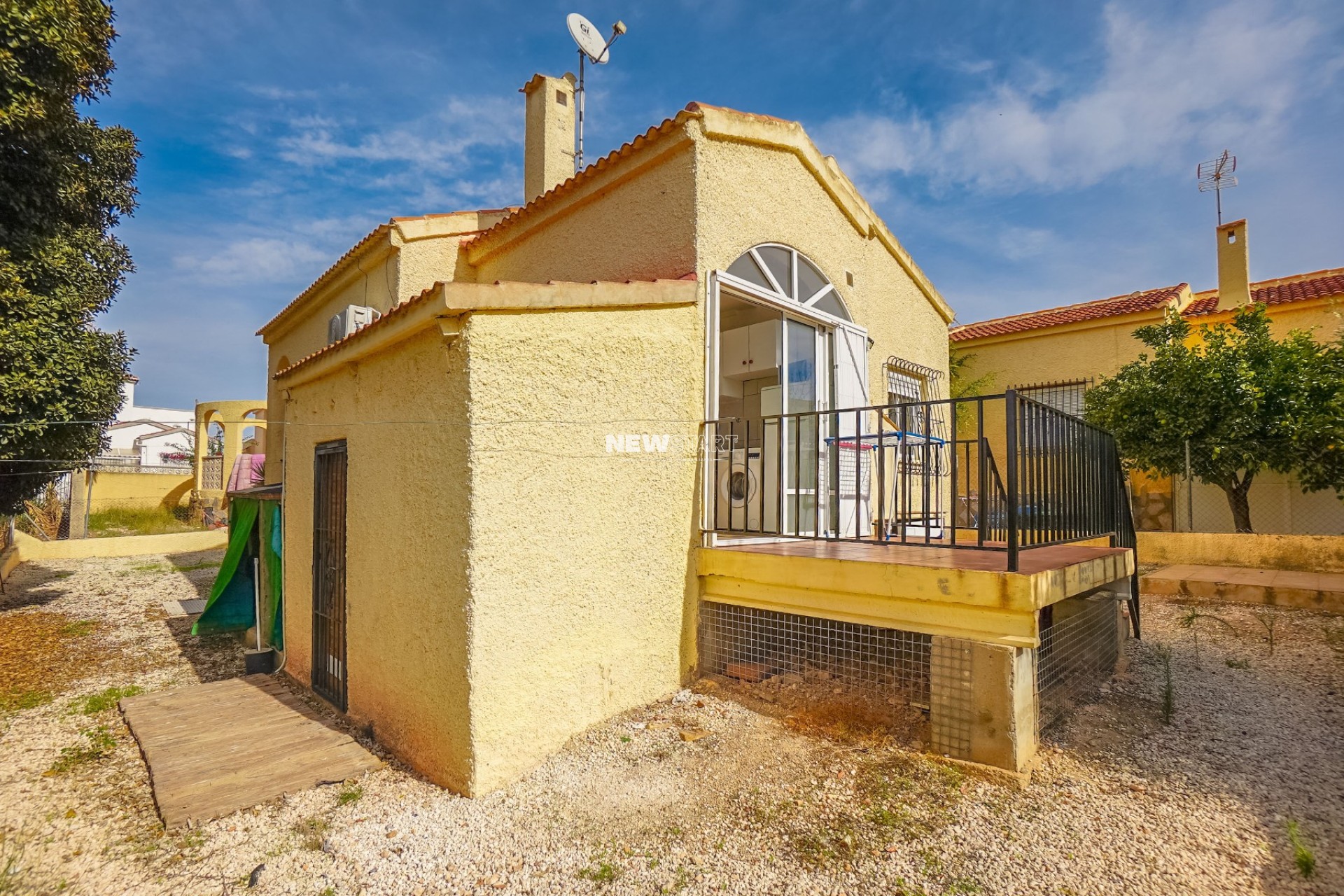 Resale - Detached - La Marina - Urb. La Marina