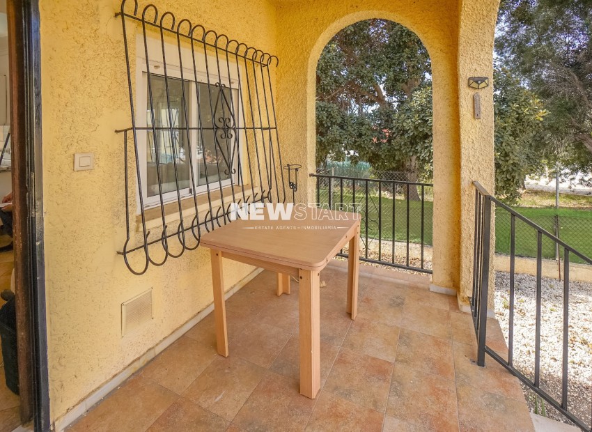 Resale - Detached - La Marina - Urb. La Marina