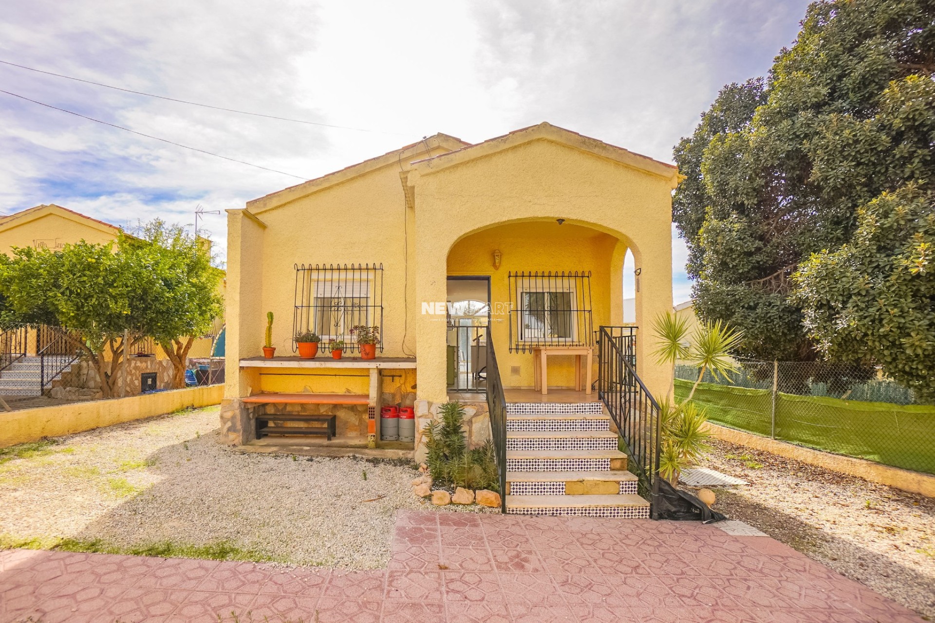 Resale - Detached - La Marina - Urb. La Marina