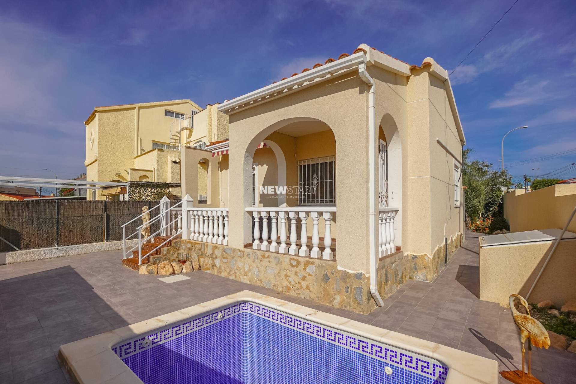 Resale - Detached - La Marina - Urb. La Marina