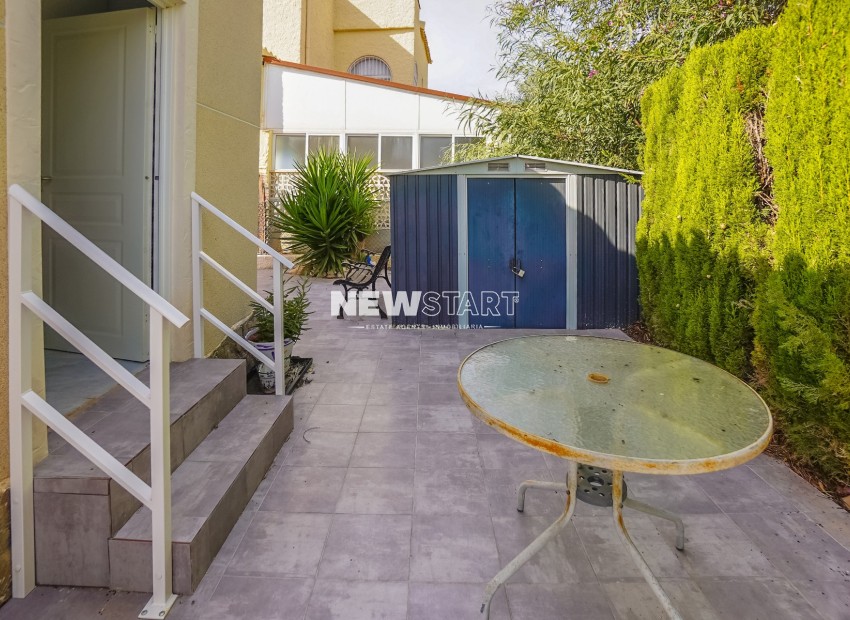 Resale - Detached - La Marina - Urb. La Marina