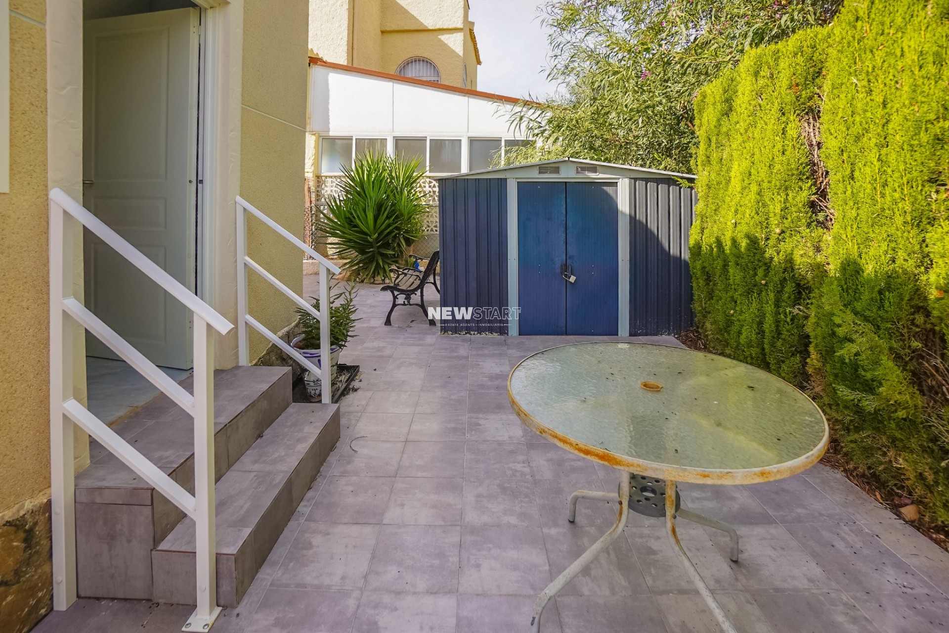 Resale - Detached - La Marina - Urb. La Marina