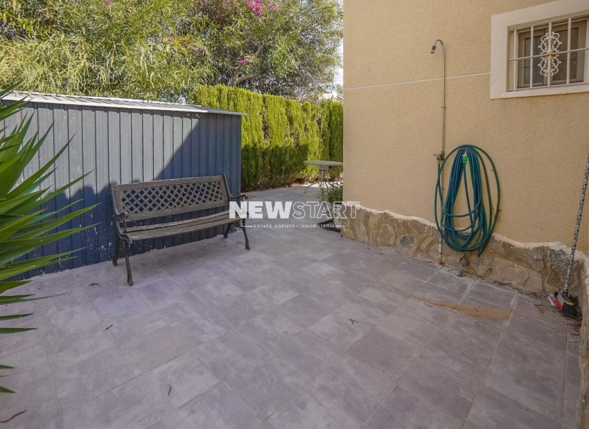 Resale - Detached - La Marina - Urb. La Marina