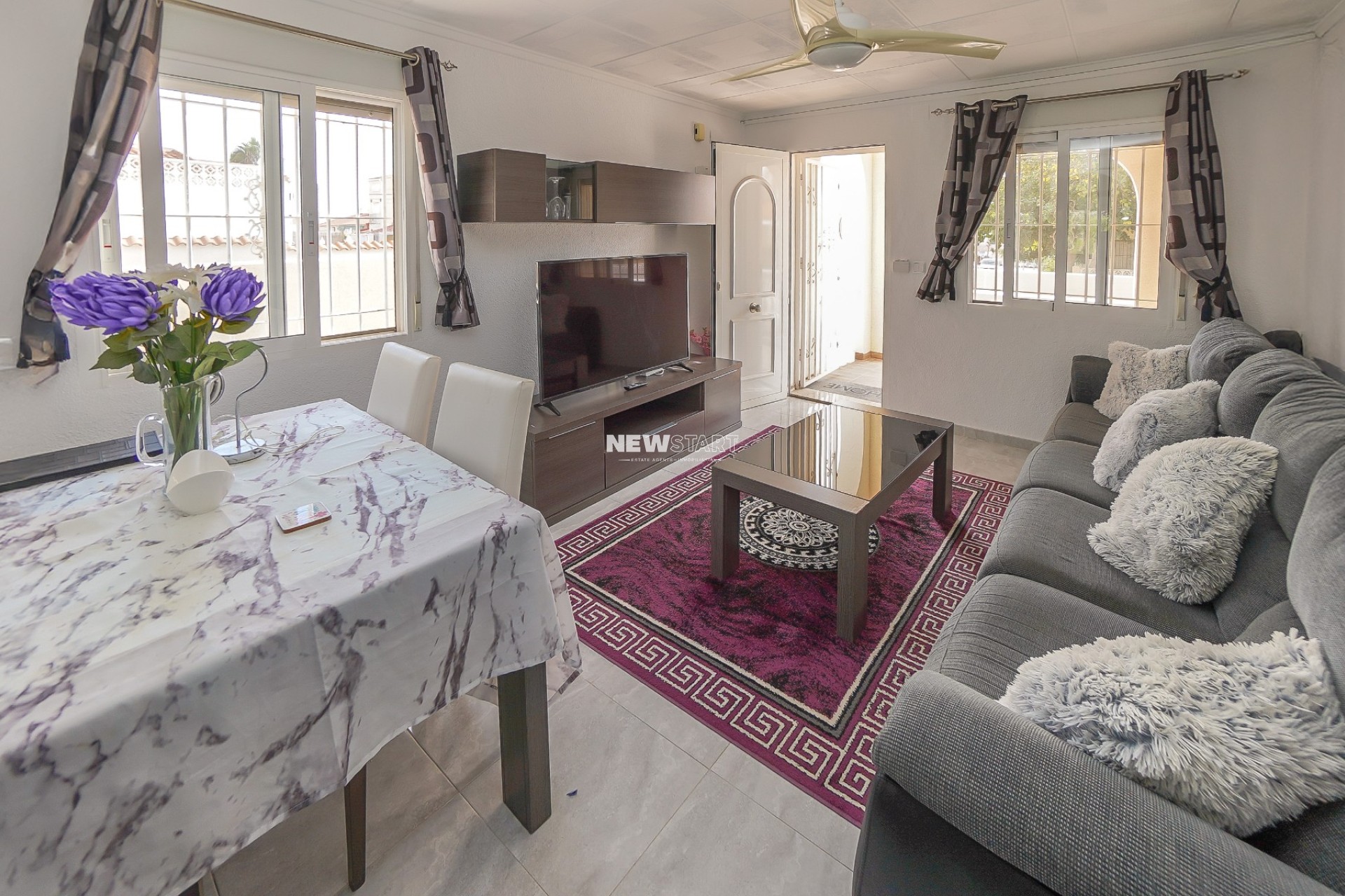 Resale - Detached - La Marina - Urb. La Marina