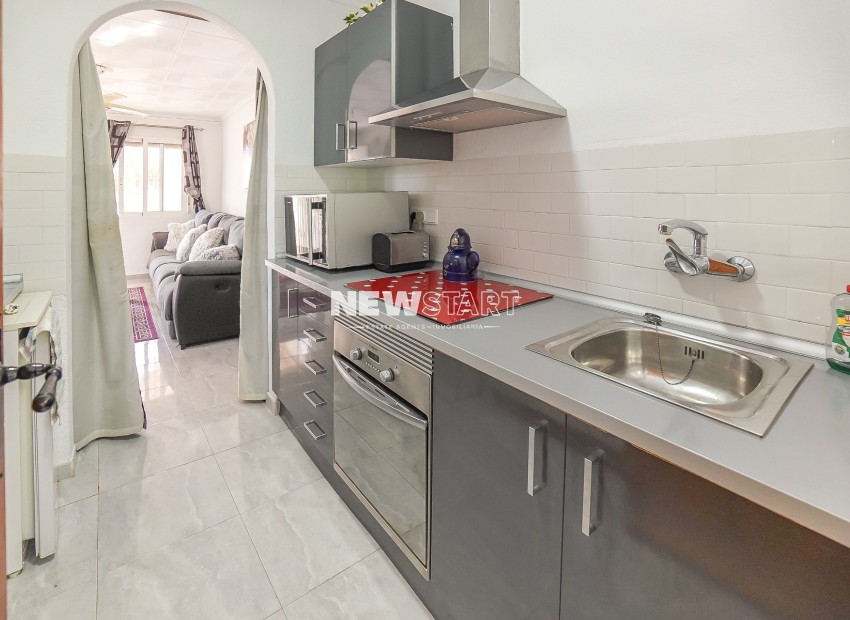 Resale - Detached - La Marina - Urb. La Marina