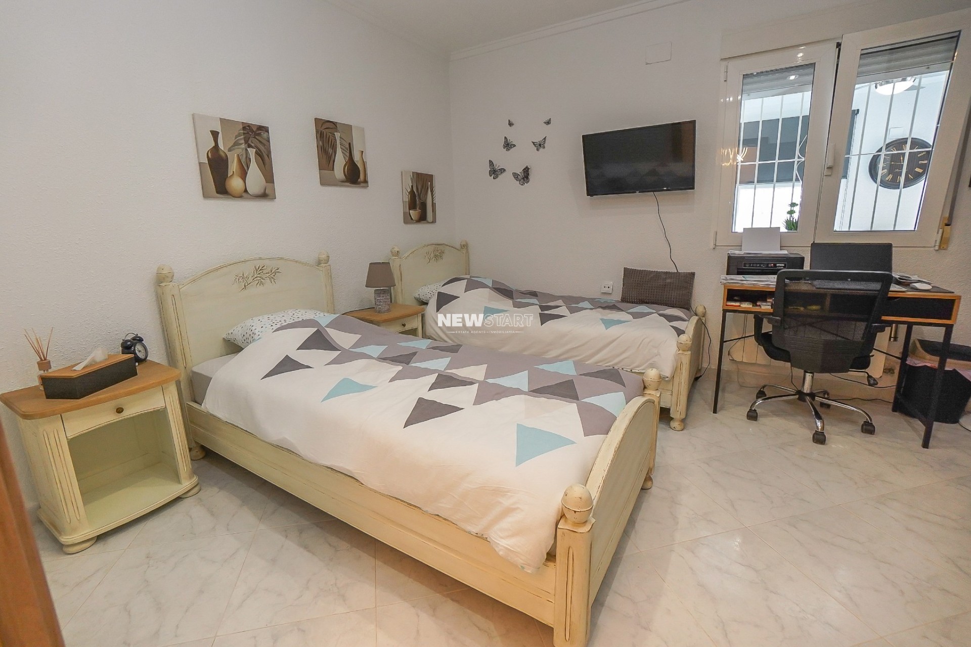 Resale - Detached - La Marina - Urb. La Marina