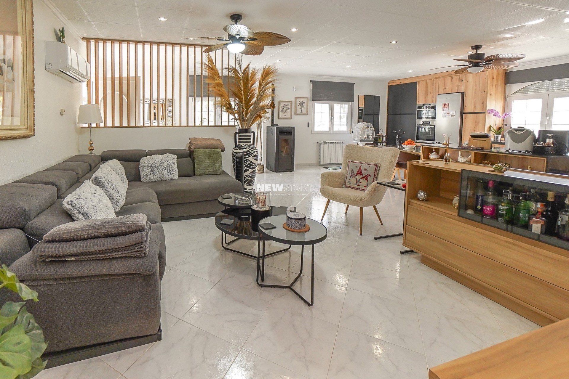 Resale - Detached - La Marina - Urb. La Marina