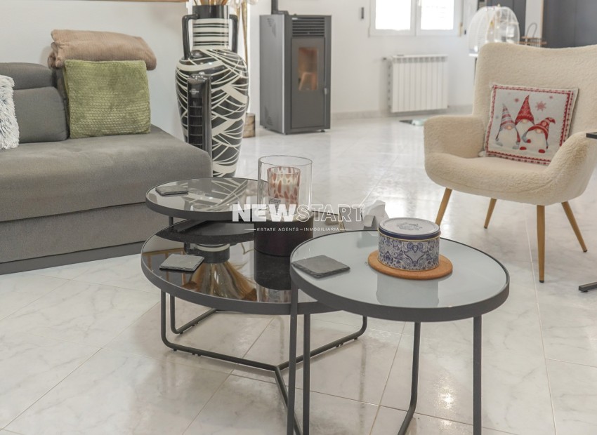 Resale - Detached - La Marina - Urb. La Marina