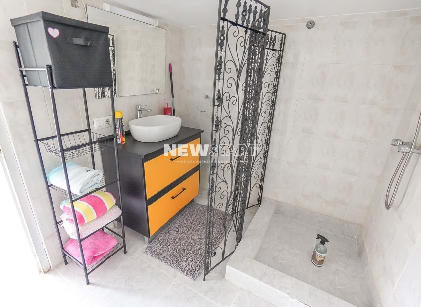 Resale - Detached - La Marina - Urb. La Marina