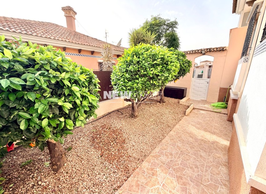 Resale - Detached - La Marina - Urb. La Marina