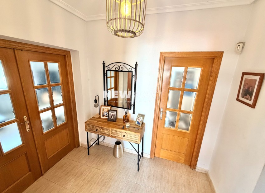 Resale - Detached - La Marina - Urb. La Marina