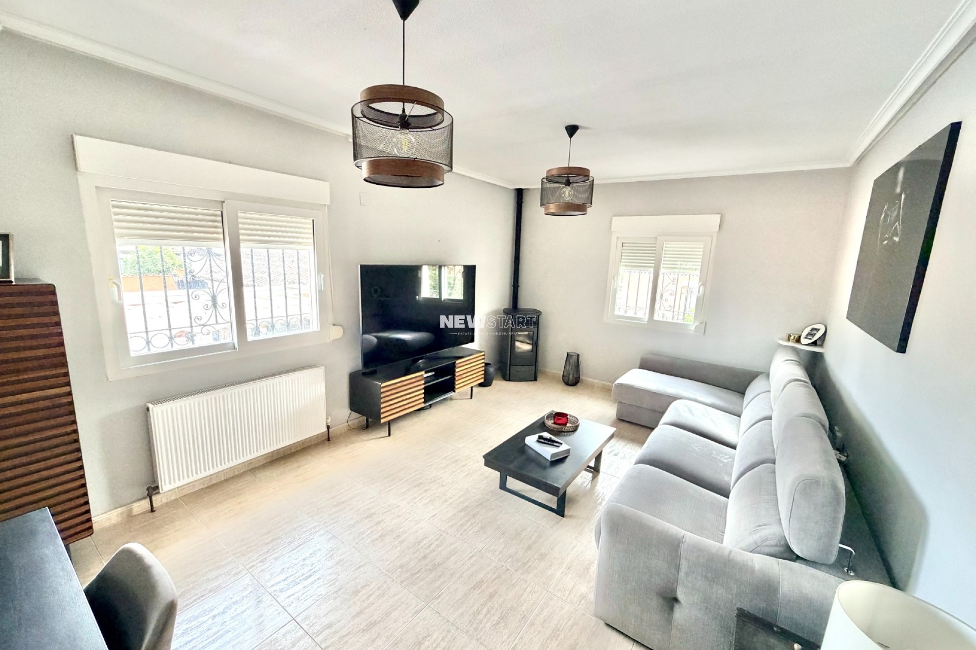 Resale - Detached - La Marina - Urb. La Marina