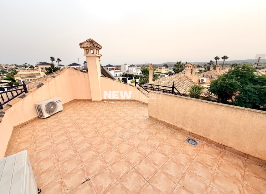 Resale - Detached - La Marina - Urb. La Marina