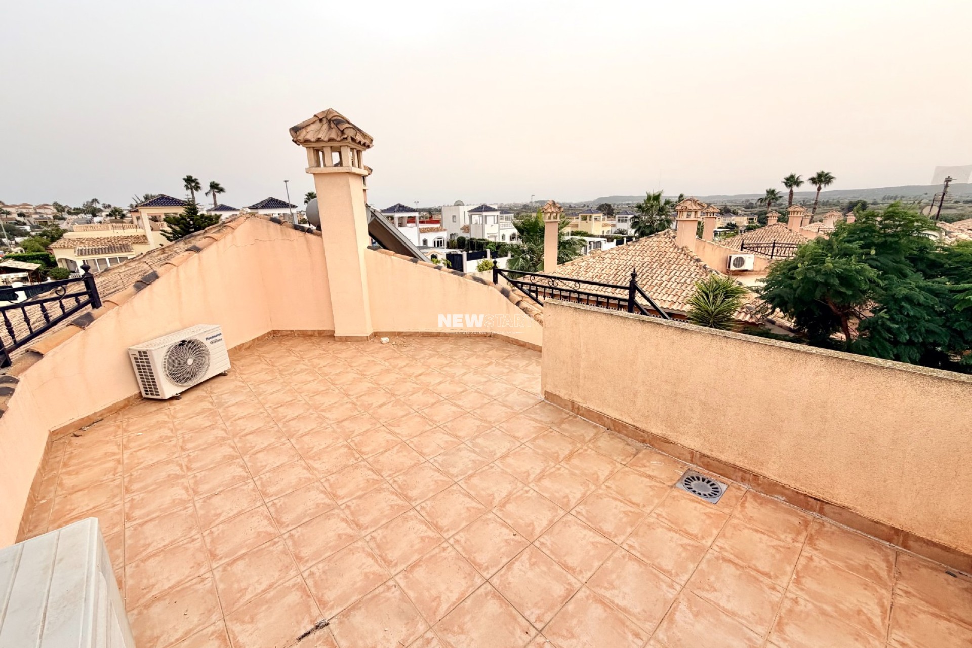 Resale - Detached - La Marina - Urb. La Marina