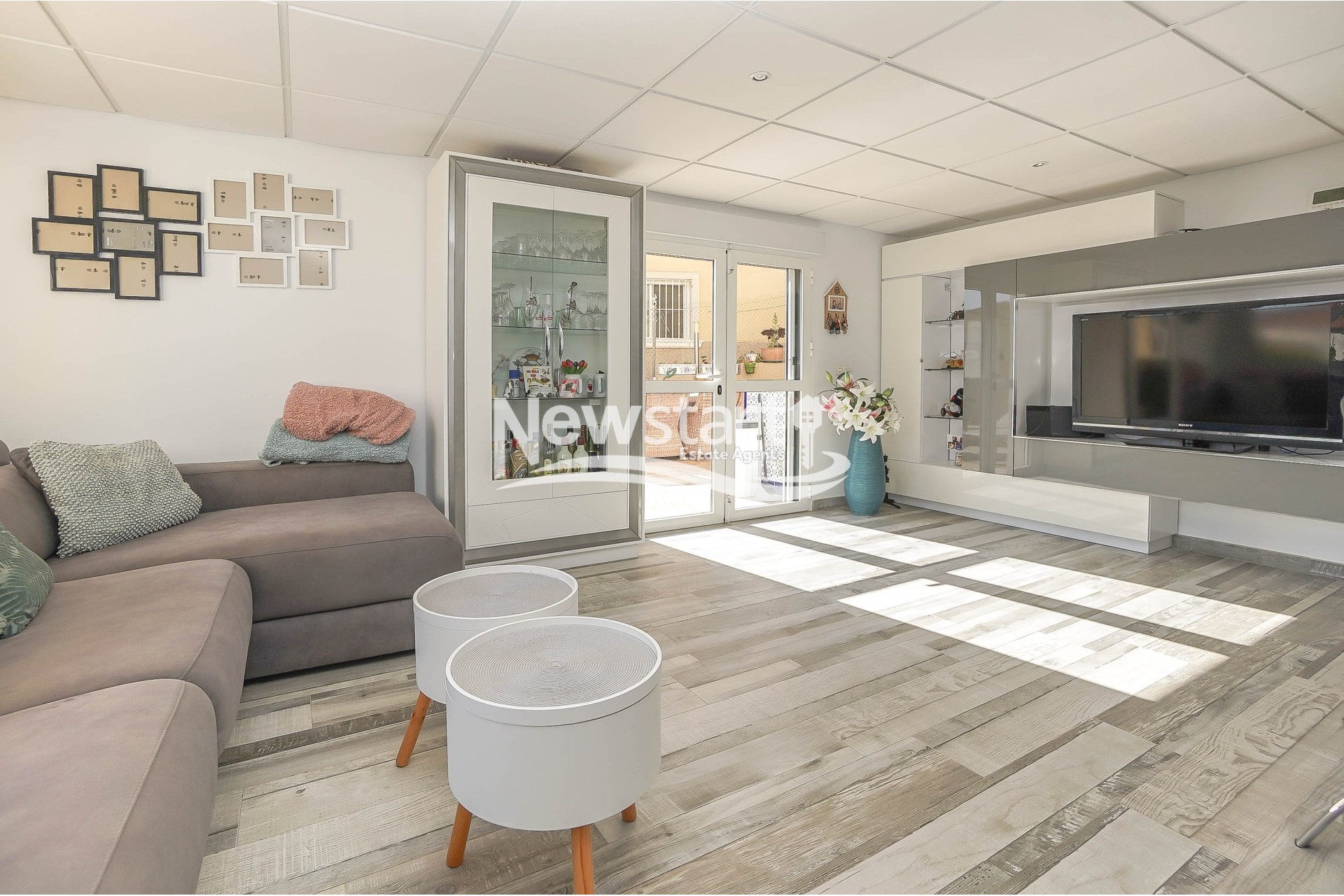 Resale - Detached - La Marina - Urb. La Marina