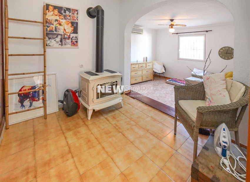 Resale - Detached - La Marina - Urb. La Marina