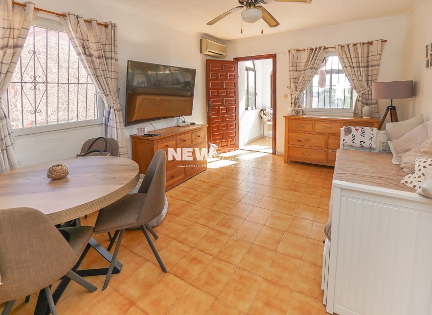 Resale - Detached - La Marina - Urb. La Marina