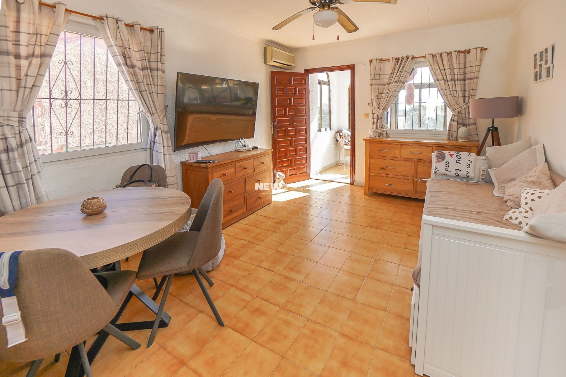 Resale - Detached - La Marina - Urb. La Marina