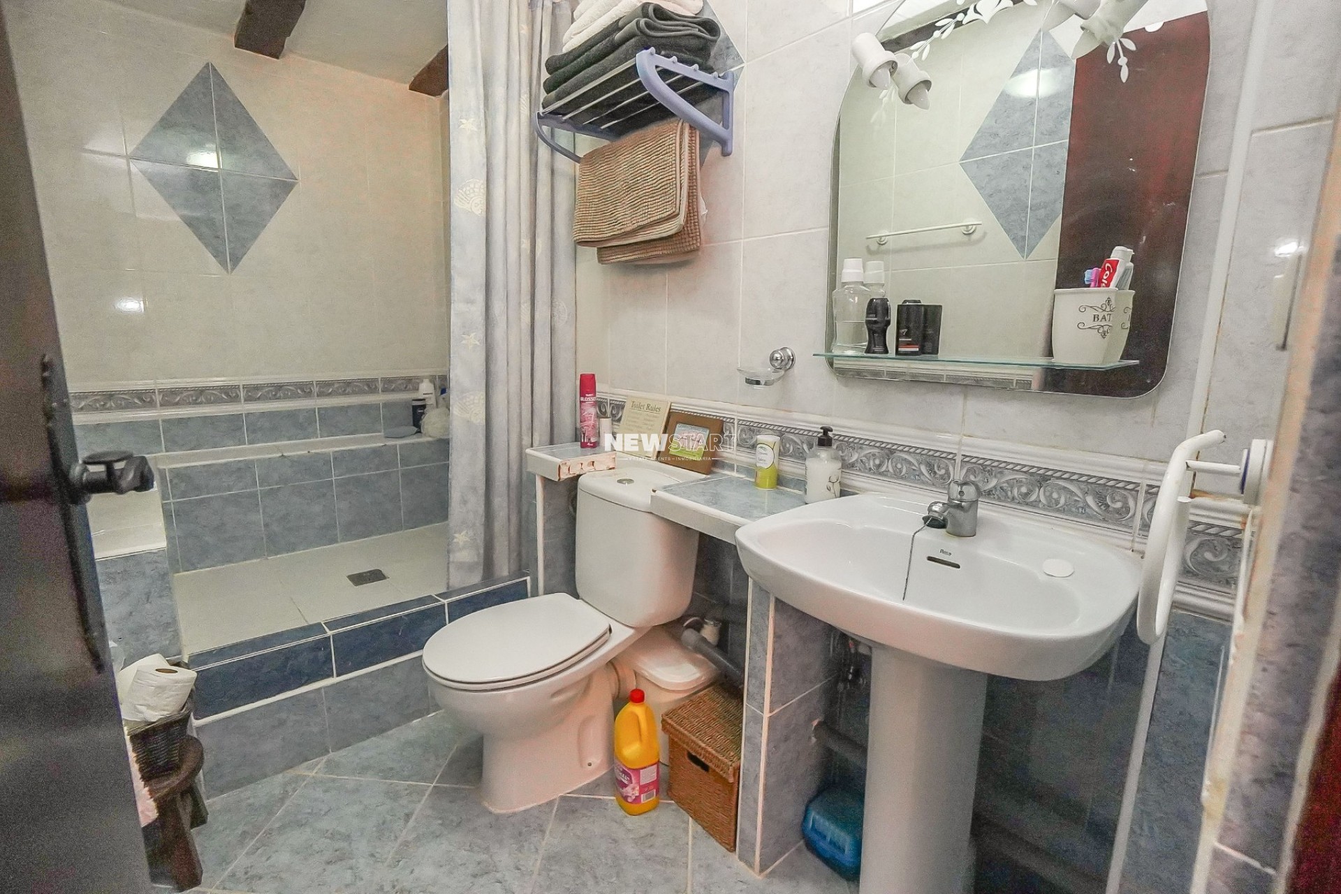 Resale - Detached - La Marina - Urb. La Marina