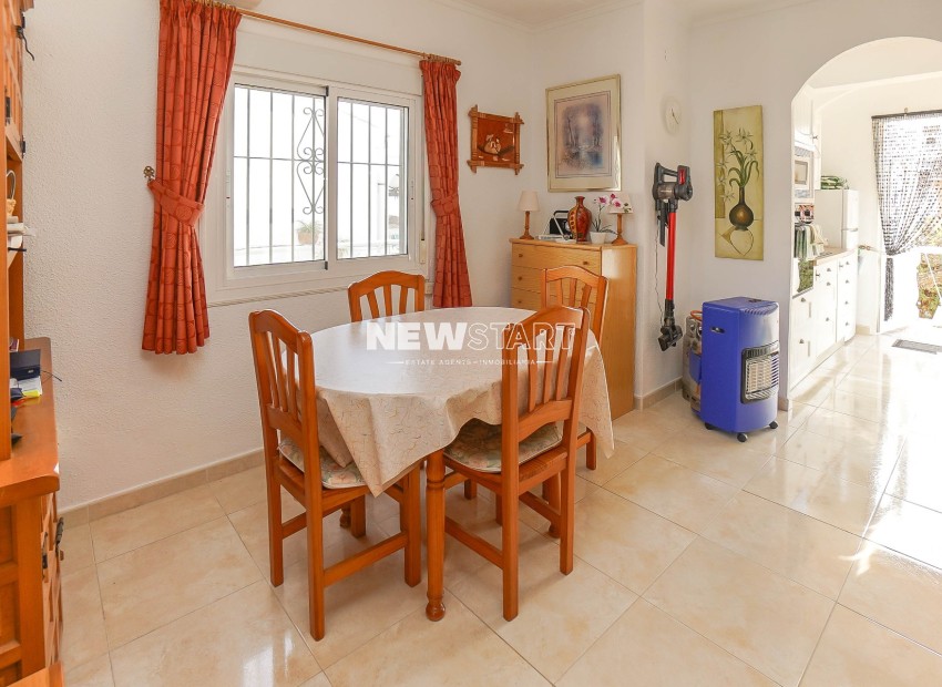 Resale - Detached - La Marina - Urb. La Marina