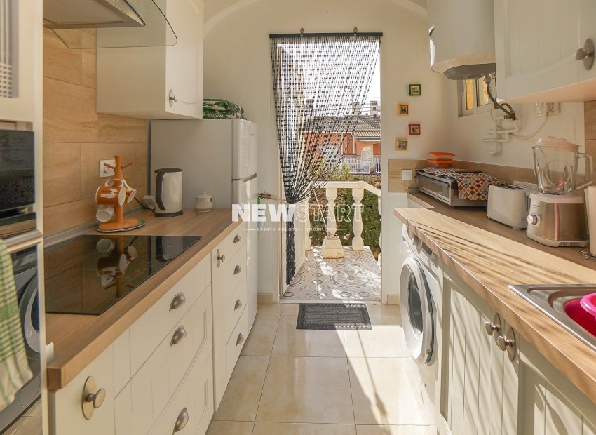 Resale - Detached - La Marina - Urb. La Marina