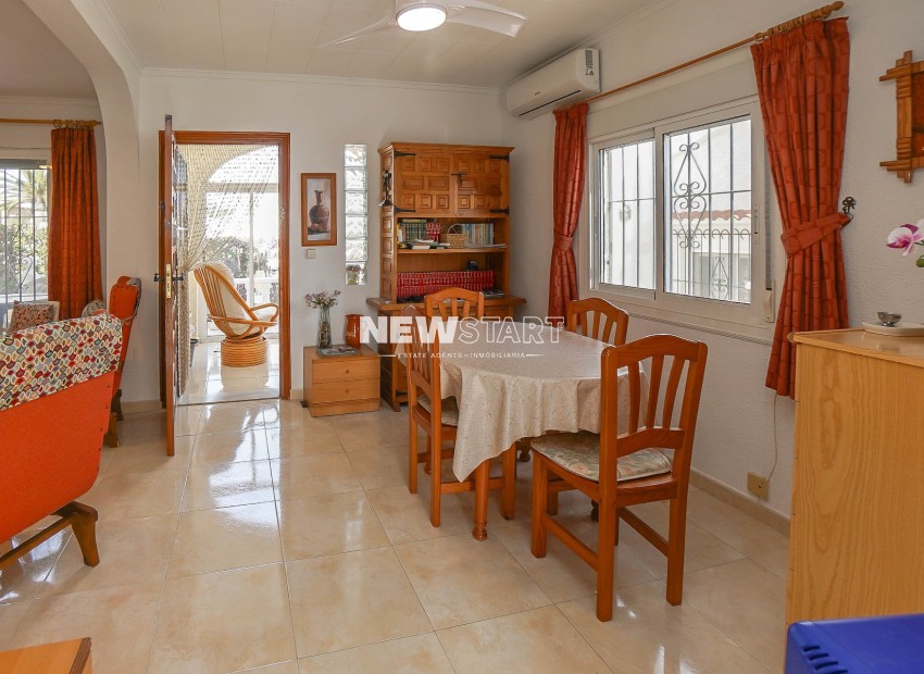 Resale - Detached - La Marina - Urb. La Marina